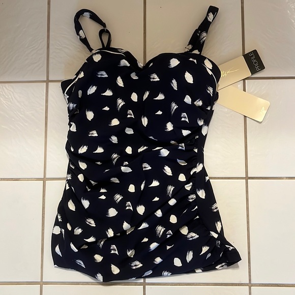 Profile by Gottex tankini top. 34D. Never worn. New with tags. - Picture 5 of 5